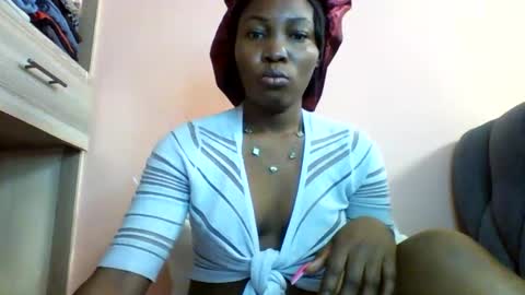 kikimocha online show from May 2026 06:44:01 AM