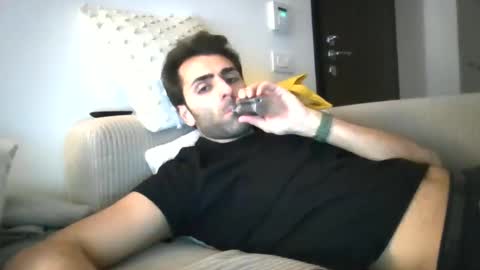 Snapshot of kikkus01 chatting on February 2025 08:06:02 PM kikkus01 online show from February 2025 08:06:02 PM