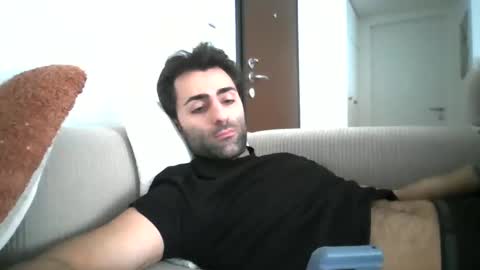 Snapshot of kikkus01 chatting on February 2025 09:02:01 AM kikkus01 online show from February 2025 09:02:01 AM