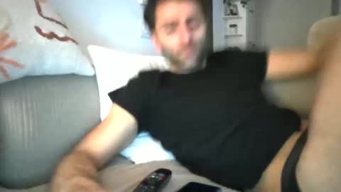 Snapshot of kikkus01 chatting on March 2025 05:01:01 PM kikkus01 online show from March 2025 05:01:01 PM