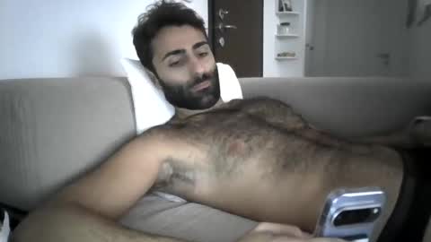 Snapshot of kikkus01 chatting on September 2025 09:35:02 AM kikkus01 online show from September 2025 09:35:02 AM