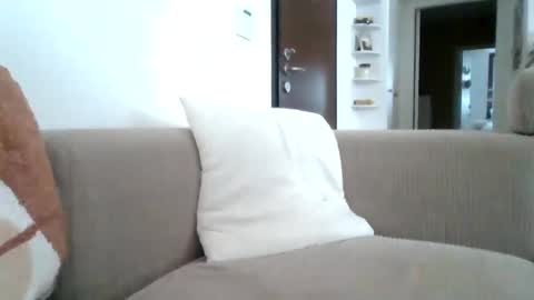 Snapshot of kikkus01 chatting on November 2025 12:27:02 PM kikkus01 online show from November 2025 12:27:02 PM