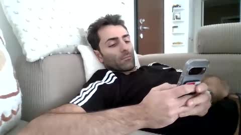 Snapshot of kikkus01 chatting on November 2025 01:46:02 PM kikkus01 online show from November 2025 01:46:02 PM