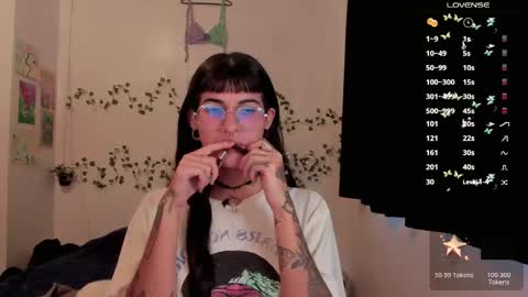 Bella online show from April 2026 09:02:02 PM