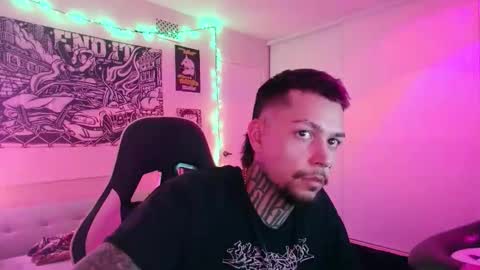 Kenny online show from February 2026 03:17:01 AM