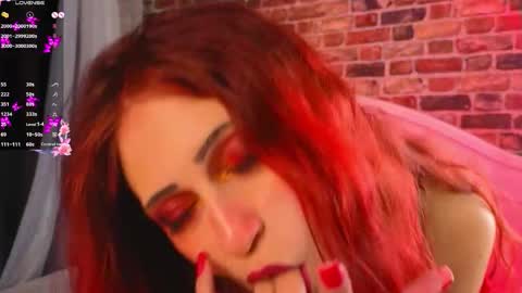 CatherineBarkJamieWallace online show from November 2025 08:12:01 PM