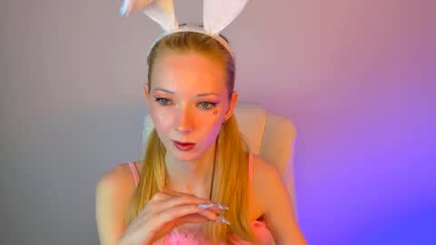 Snapshot of kim_boyd chatting on March 2025 06:30:01 PM kim_boyd online show from March 2025 06:30:01 PM