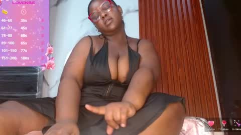 Kim  Follow me please online show from May 2026 02:38:01 AM