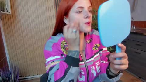 Kim online show from February 2025 12:25:02 PM