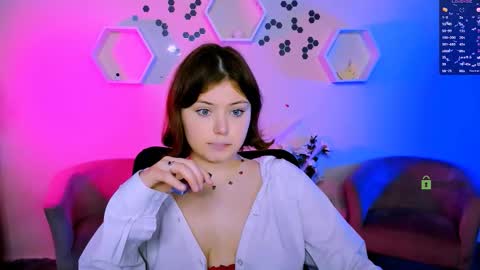 kim_classy online show from November 2025 08:44:01 PM