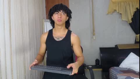 Snapshot of kim_curly_ chatting on March 2026 02:34:01 PM KIM online show from March 2026 02:34:01 PM