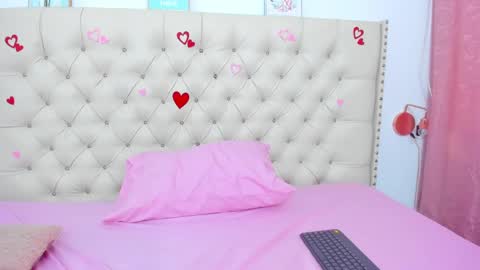 Snapshot of kim_eli chatting on February 2025 08:54:02 PM kim_eli online show from February 2025 08:54:02 PM