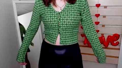 Kim online show from February 2025 10:36:02 AM