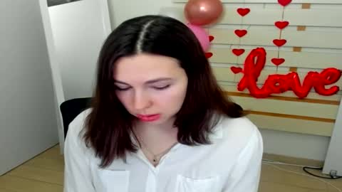 Kim online show from March 2025 01:31:02 PM