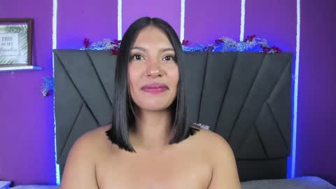 kim  online show from February 2025 08:11:02 PM