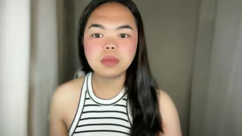 Snapshot of kim_kyile chatting on January 2026 09:20:01 PM KYLIE online show from January 2026 09:20:01 PM