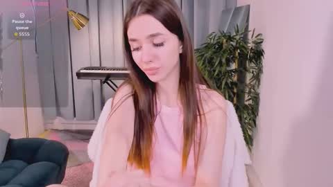 KIM online show from September 2025 06:47:02 AM