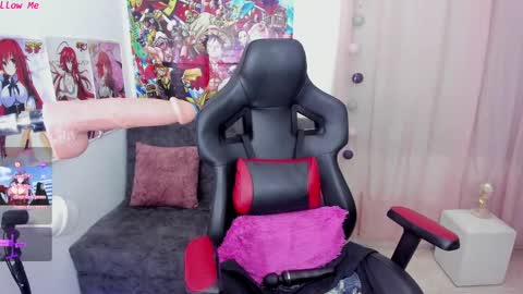 kim online show from February 2025 07:52:02 PM