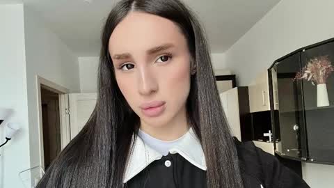 Kim Oberlin online show from March 2026 11:54:02 AM