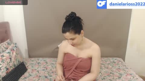 Snapshot of kimberjamesxx chatting on January 2025 02:51:01 AM DANIELA online show from January 2025 02:51:01 AM