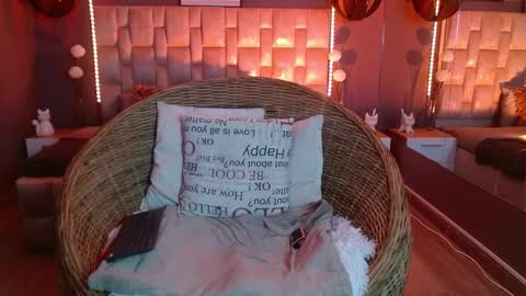 Kym online show from February 2026 10:30:02 PM