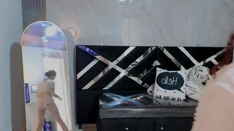 Kim online show from February 2026 07:52:02 PM