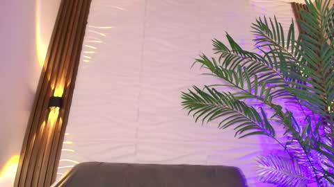 Snapshot of kimberly_gonzalez1 chatting on November 2025 03:48:01 AM kimberly gonzalez online show from November 2025 03:48:01 AM