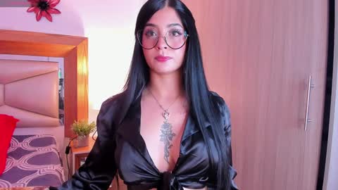 kimberly shaw online show from December 2024 06:22:01 PM