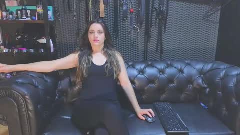  KIMBERLY SWAN  online show from January 2025 02:43:02 AM