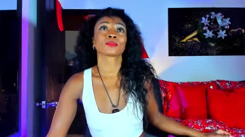 Snapshot of kimberlybanks2 chatting on December 2024 11:16:01 PM Kimberly Banks online show from December 2024 11:16:01 PM