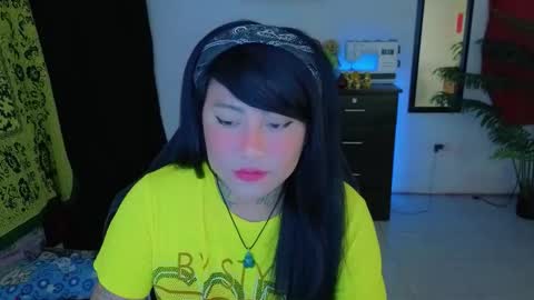 Kimberly Polizzi     online show from October 2025 02:44:01 AM