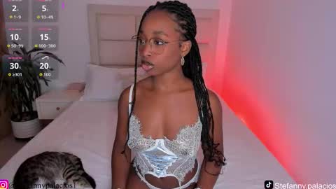 Queen Kim online show from November 2025 10:24:01 PM