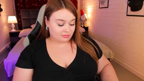 Snapshot of kimberlymaran chatting on January 2025 03:05:02 PM The one that you wont be able to forget online show from January 2025 03:05:02 PM