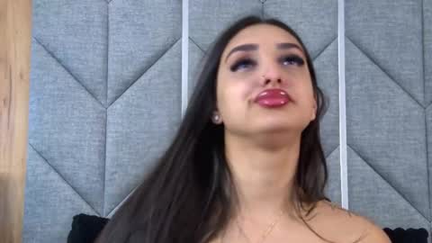 Kimberly online show from April 2026 04:17:02 AM