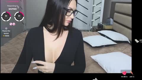 KIm online show from January 2025 03:18:01 PM