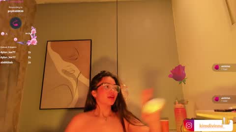 Snapshot of kimdevinne chatting on February 2025 06:10:02 AM KIM online show from February 2025 06:10:02 AM