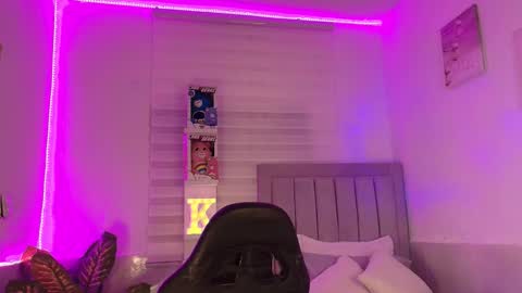 KimGeorgia online show from October 2025 01:27:02 AM