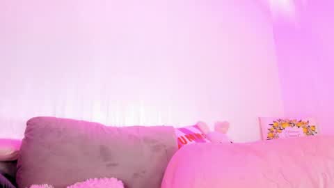 Natalie online show from May 2026 04:09:02 AM