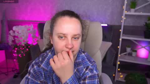 kimkistina online show from February 2026 10:59:01 AM