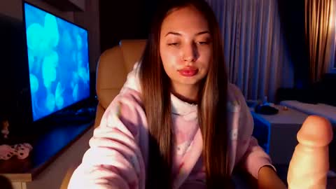 Snapshot of kimlee4 chatting on December 2024 12:43:02 AM Kim Lee online show from December 2024 12:43:02 AM