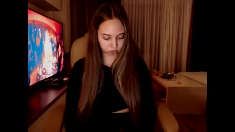 Snapshot of kimlee4 chatting on January 2025 04:27:01 PM Kim Lee online show from January 2025 04:27:01 PM