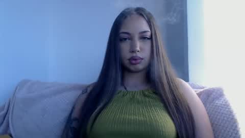 Snapshot of kimlee4 chatting on March 2025 03:13:02 PM Kim Lee online show from March 2025 03:13:02 PM