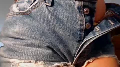 Snapshot of kimlee4 chatting on March 2025 02:23:02 PM Kim Lee online show from March 2025 02:23:02 PM