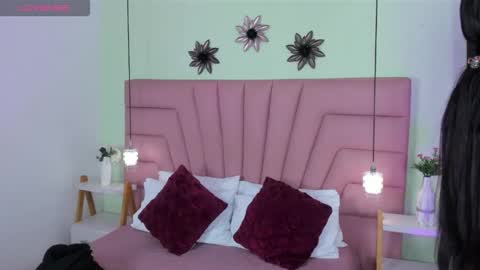 kimluna1 online show from April 2026 03:22:01 AM