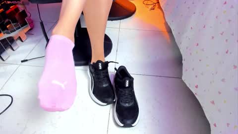 kimmberly_saenz_ online show from January 2026 11:52:02 PM
