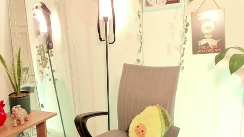 Kimm online show from January 2025 03:33:01 AM