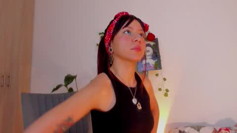 Kimm online show from October 2025 12:22:02 AM