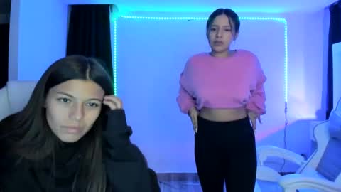 Snapshot of kimmi_foxy chatting on December 2024 11:07:01 PM kimmi online show from December 2024 11:07:01 PM