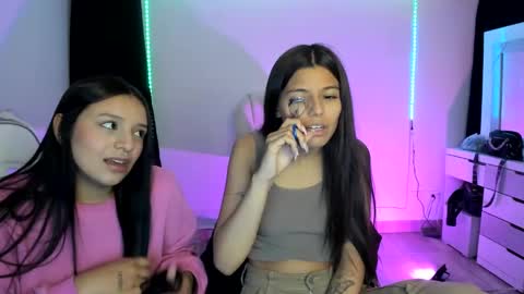 Snapshot of kimmi_foxy chatting on December 2024 11:29:01 PM kimmi online show from December 2024 11:29:01 PM