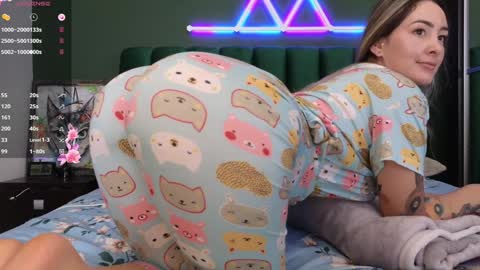 Kimmie online show from February 2025 08:13:02 AM